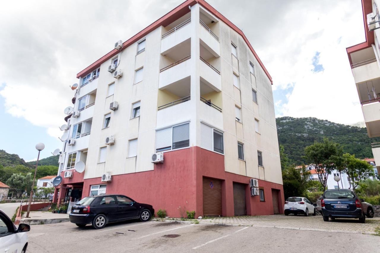 Apartment Natasha Budva Exteriör bild